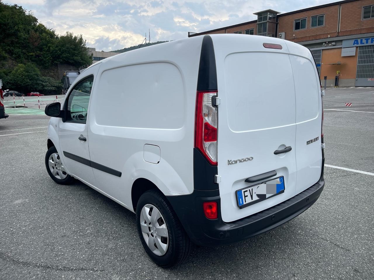 Renault Kangoo 1.5 dCi 90CV - NEOPATENTATI