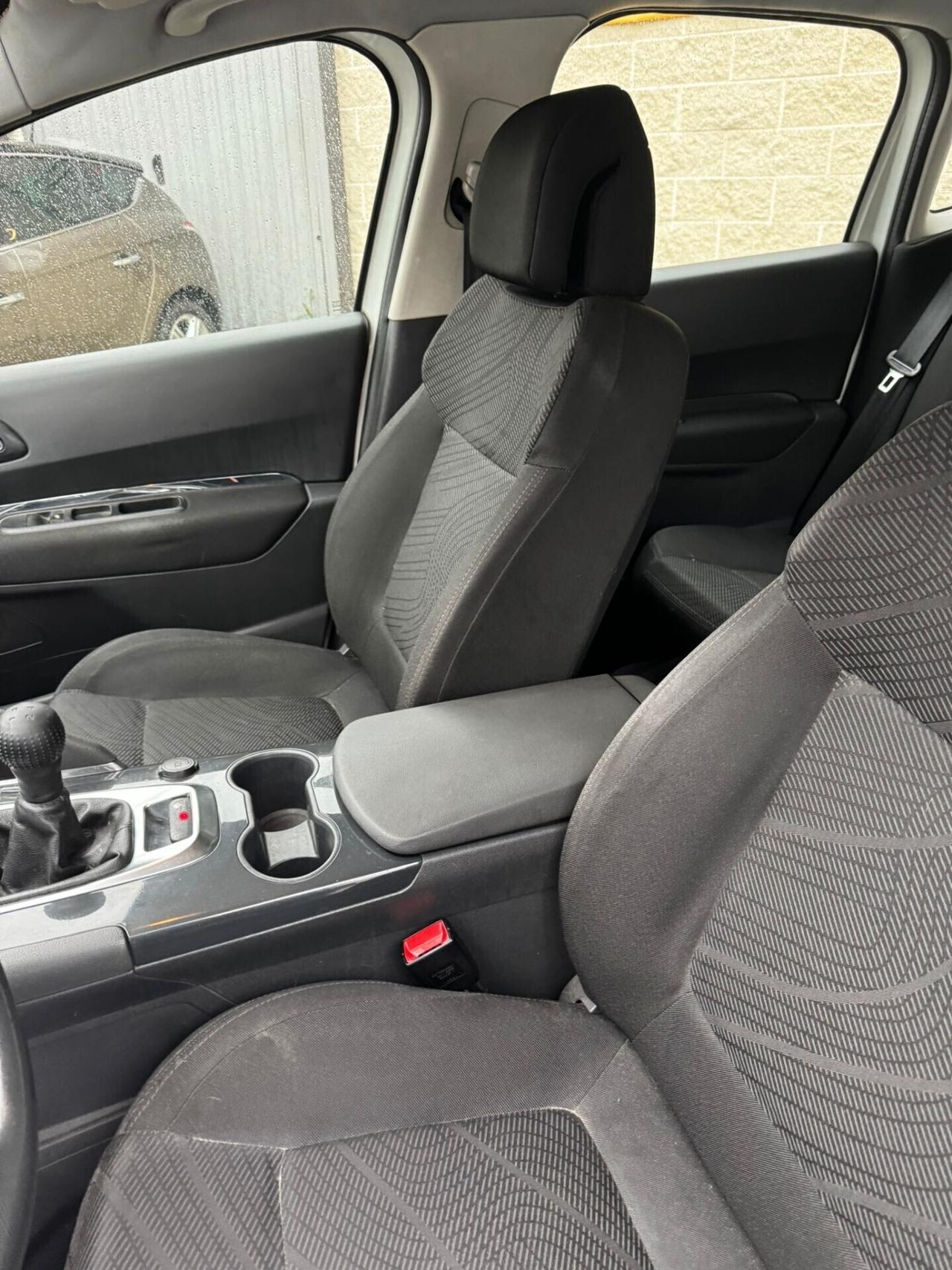 Peugeot 3008 1.6 VTi 120CV Tecno