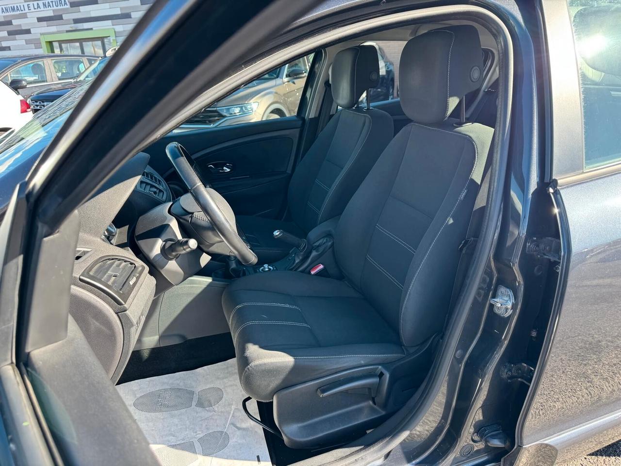 Renault Megane BERLINA 1.5 DCI 110CV GT STYLE 2014