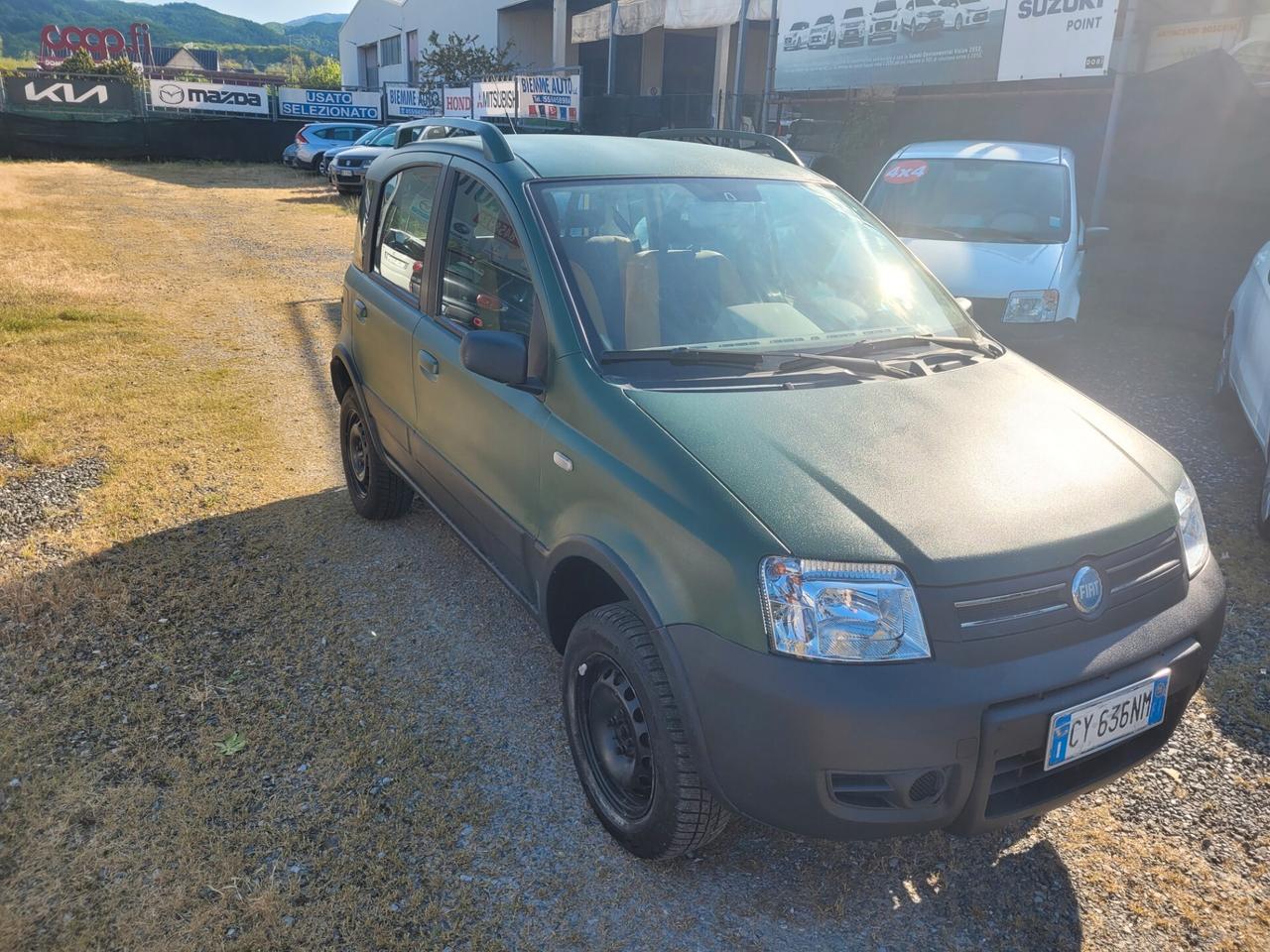 Fiat Panda 1.3 MJT 16V 4x4 con GANCIO TRAINO