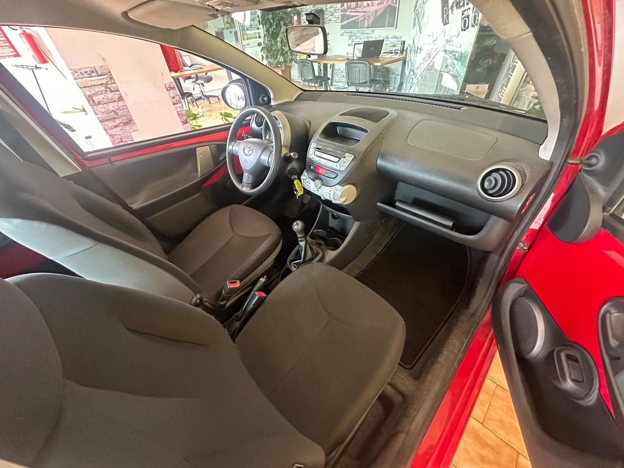 Toyota Aygo 1.0benz. 5porte 119.000km