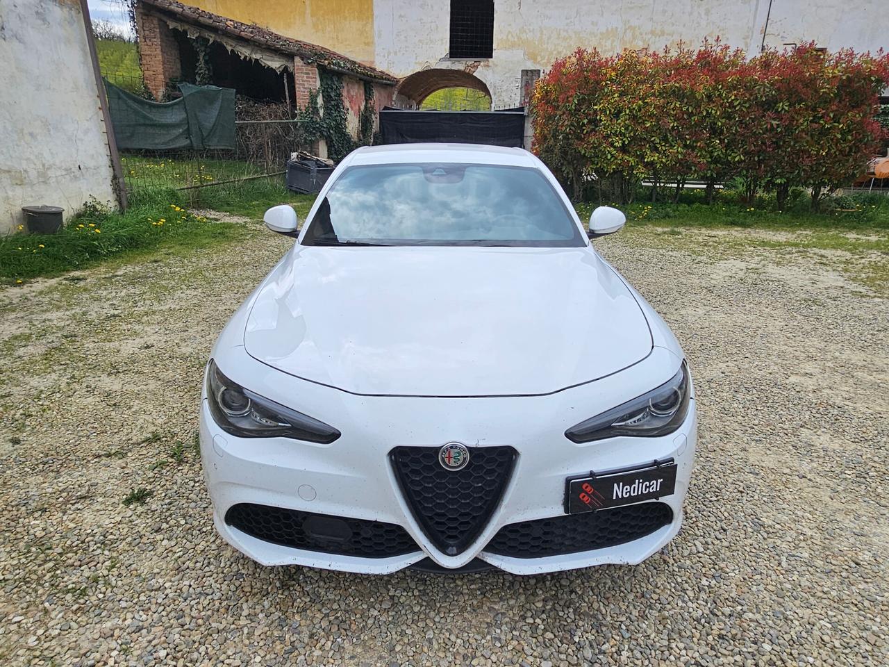 Alfa Romeo Giulia 2.2 Turbodiesel 210 CV AT8 AWD Q4 Veloce