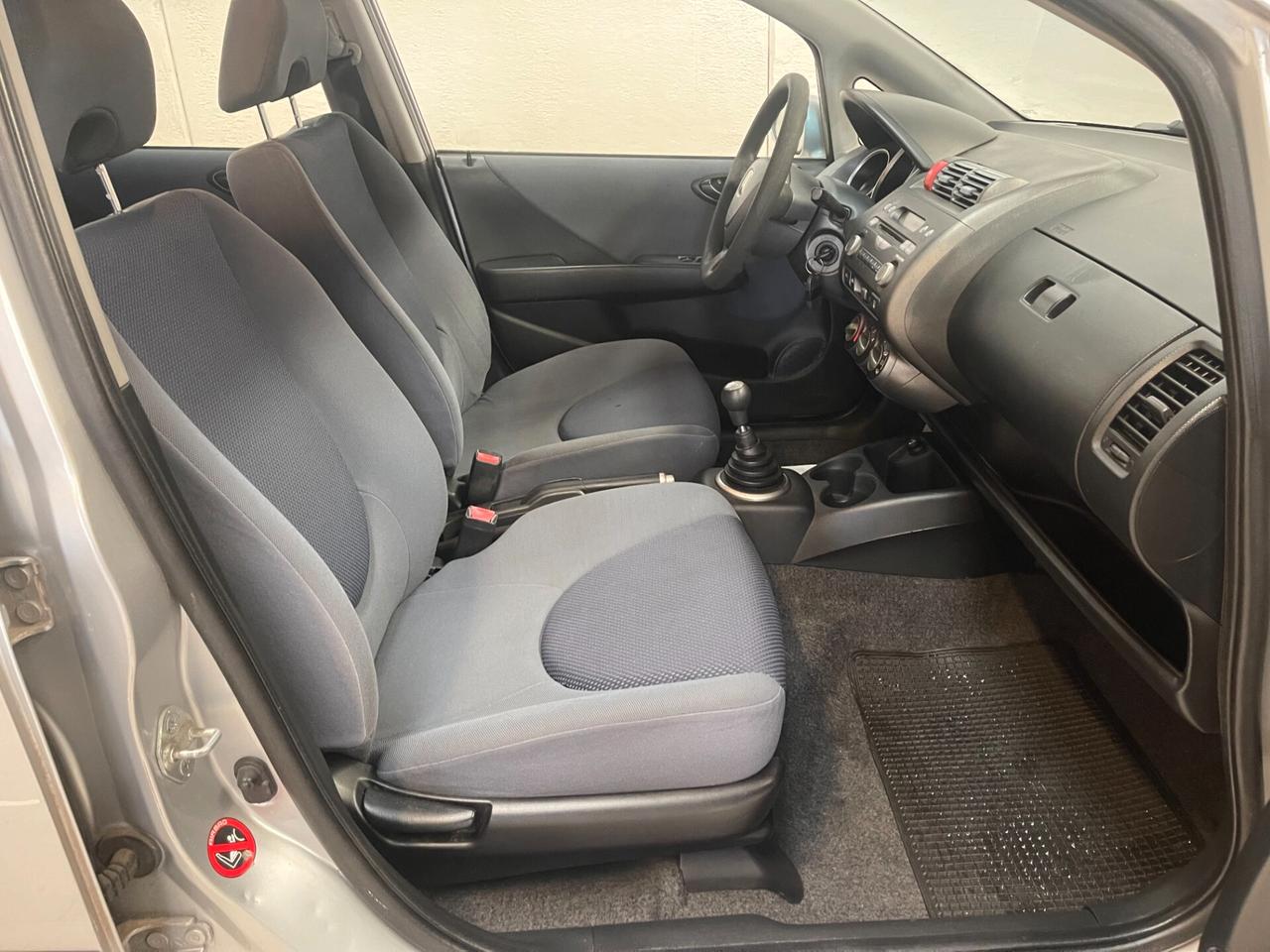 Honda Jazz Honda Jazz LS 1.2 - LEGGI SOTTO