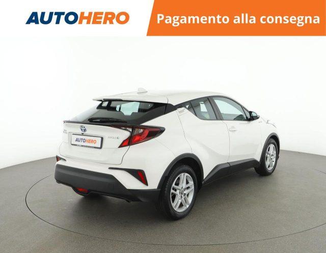 TOYOTA C-HR 1.8 Hybrid E-CVT Business