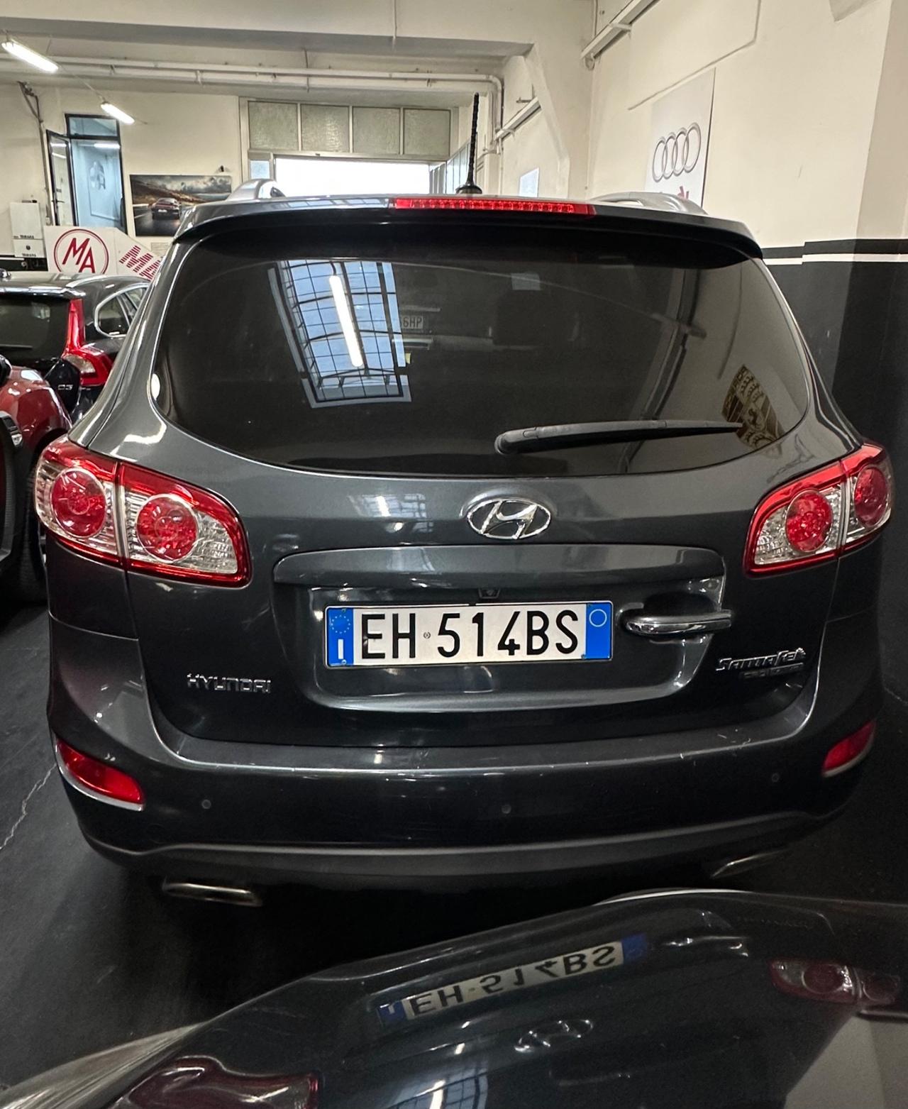 Hyundai Santa Fe 7posti automatica 2.2 CRDi VGT 4WD Style