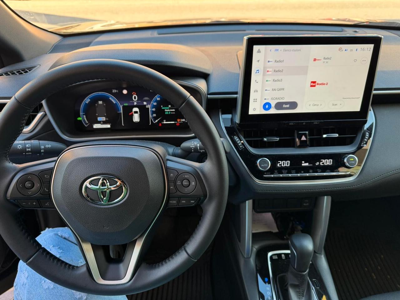 Toyota Corolla Cross 1.8 Hybrid 140 CV E-CVT Trend