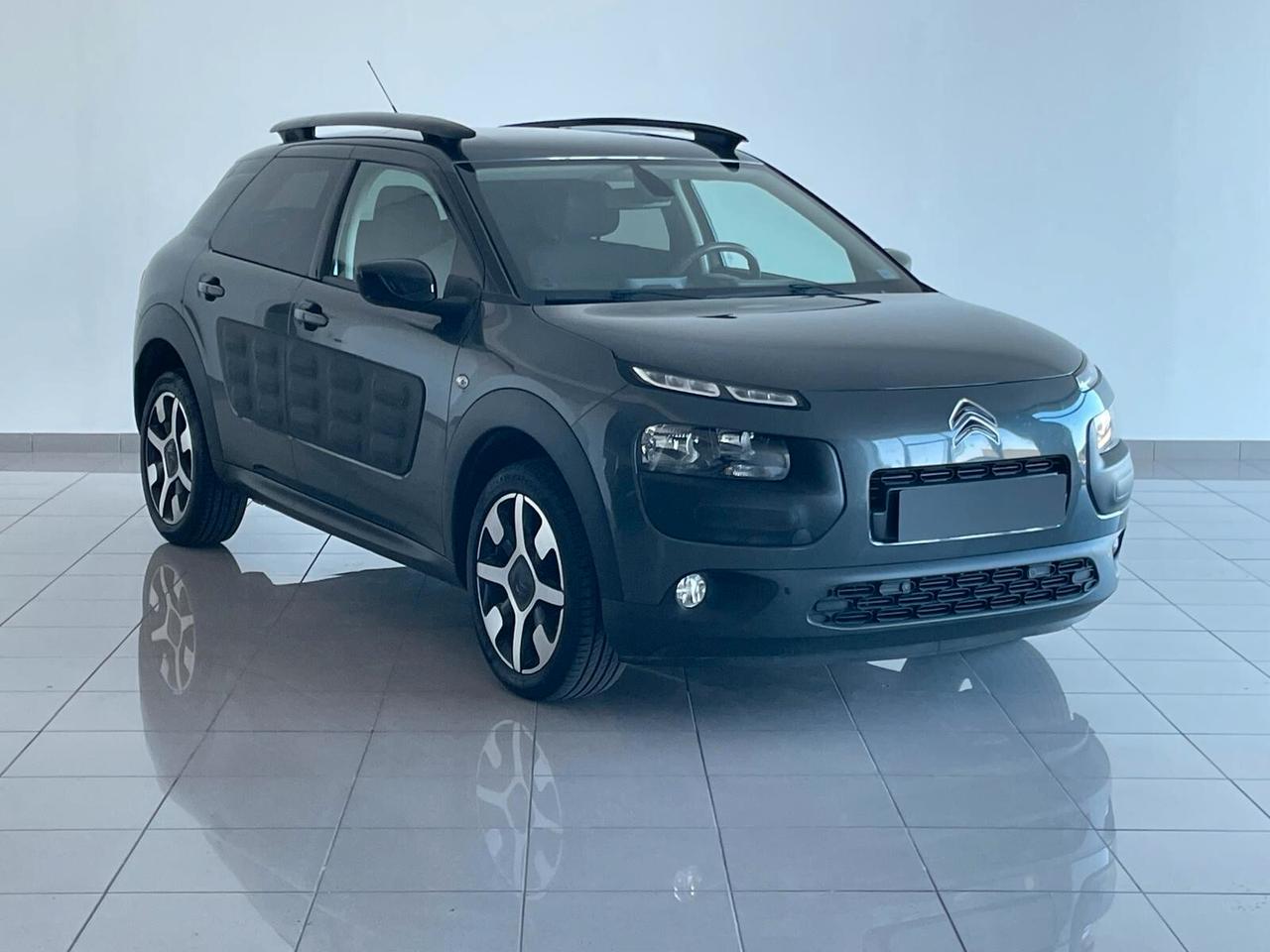 Citroen C4 Cactus BlueHDi 100 Shine