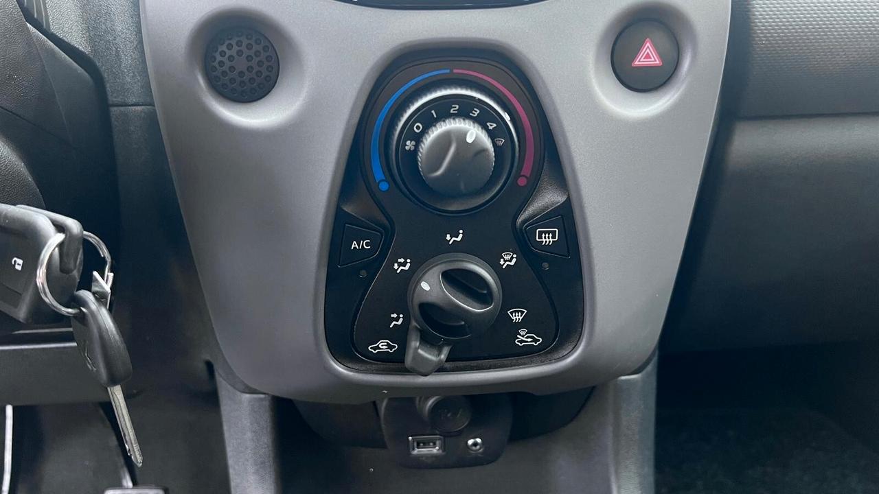 Peugeot 108 5 porte Allure TOP!
