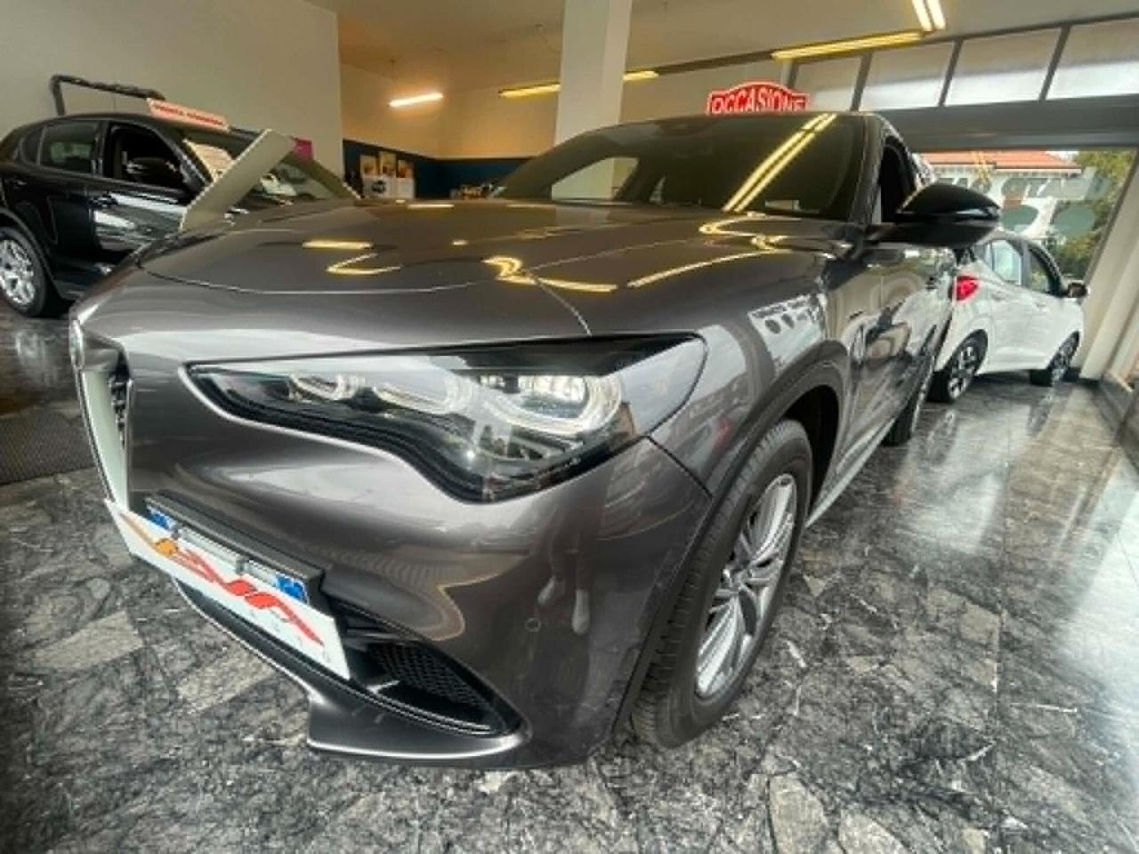 Alfa Romeo Stelvio 2.2 Turbodiesel 210 CV AT8 Q4 Super