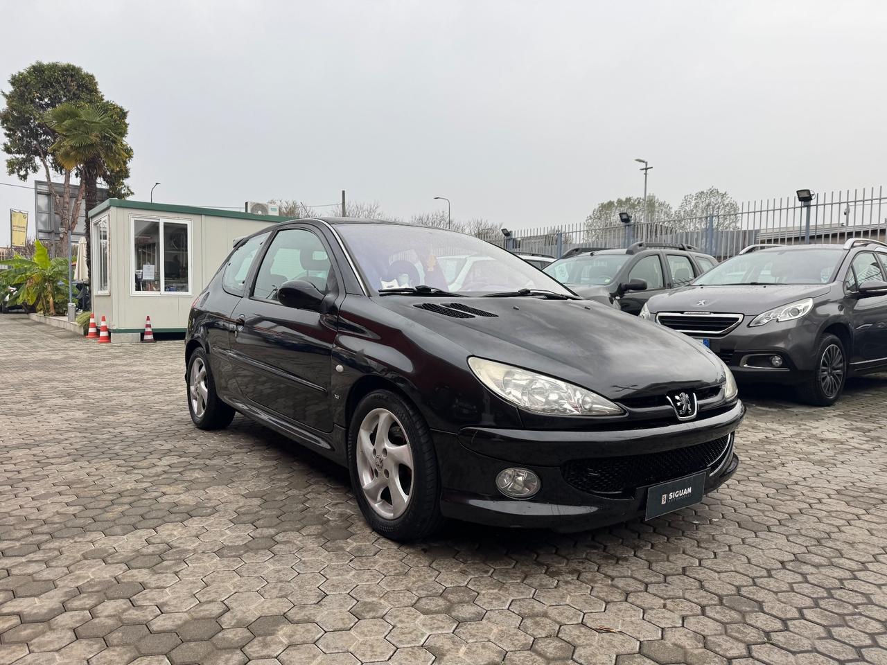 Peugeot 206 1.4 16V 3p. XS ADATTA A NEOPATENTATI