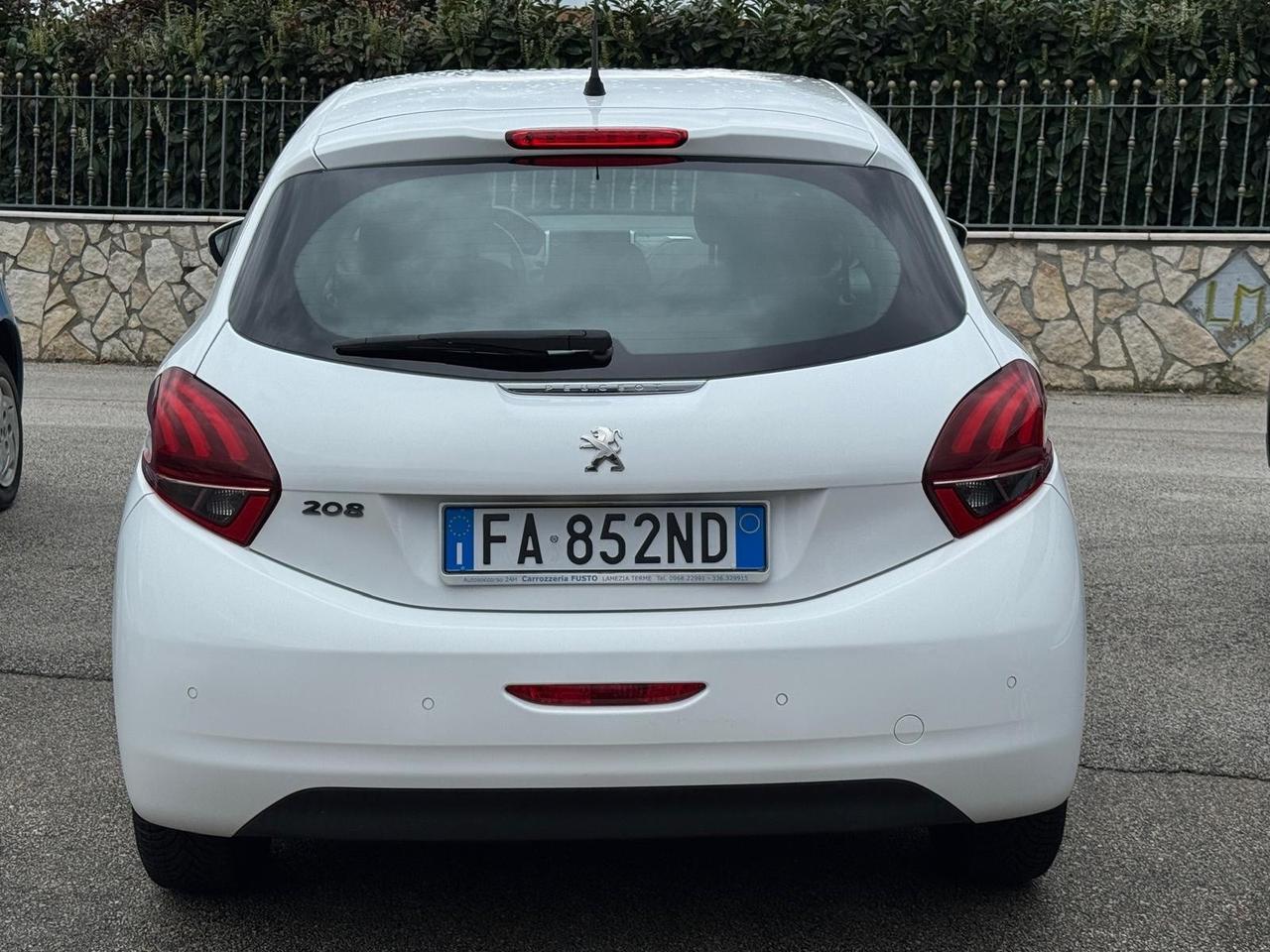 Peugeot 208 1.4 HDi 68 CV 5 porte Active