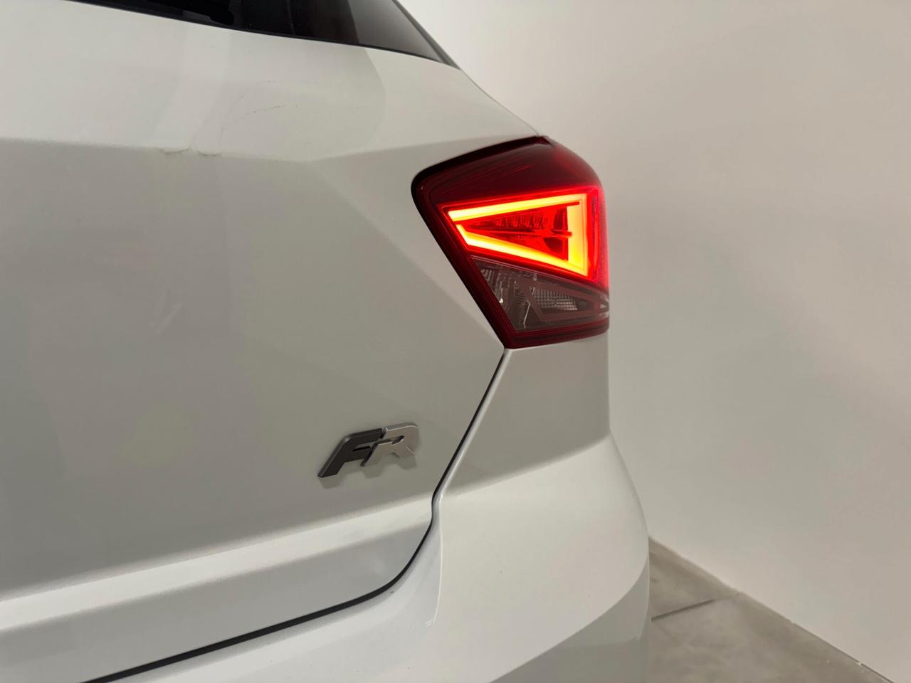 Seat Ibiza 1.0 EcoTSI 95 CV 5 porte FR