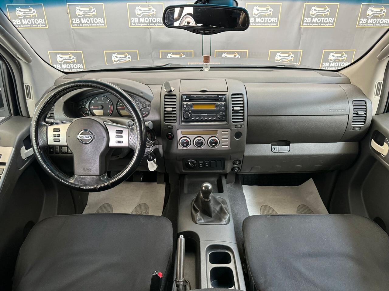 Nissan Navara 2.5 dCi 4 porte Double Cab XE