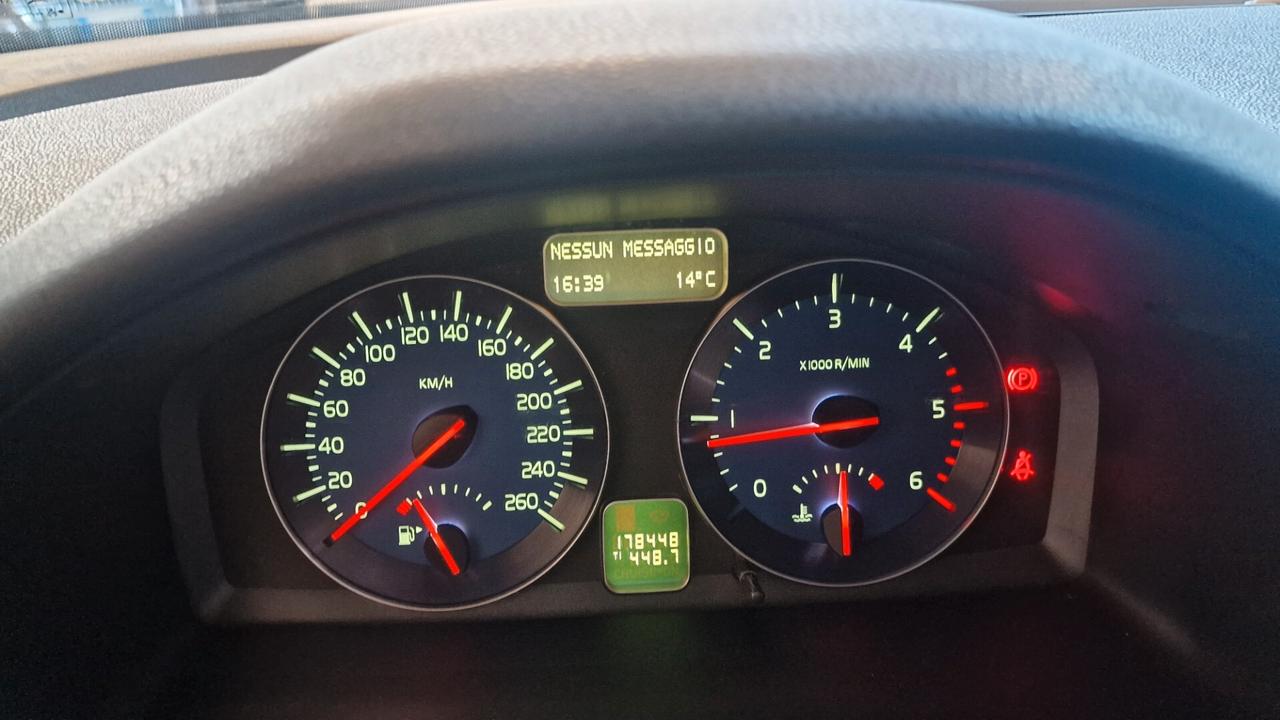 Volvo C30 D4 R-Design