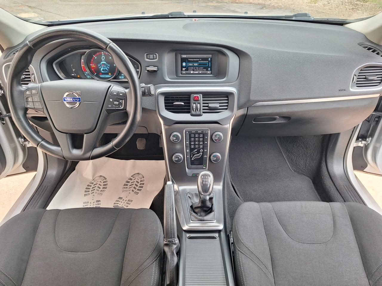 Volvo V40 D2 1.6 DIESEL Kinetic PERFETTA