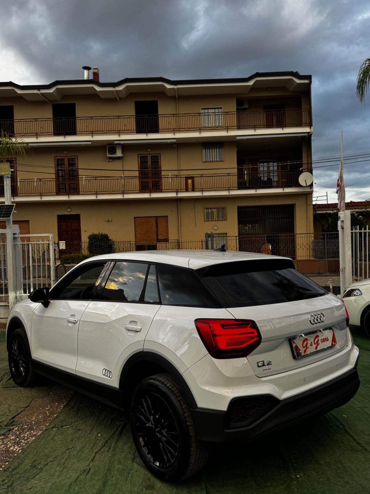 Audi Q2 35 TDI S tronic Business Advanced