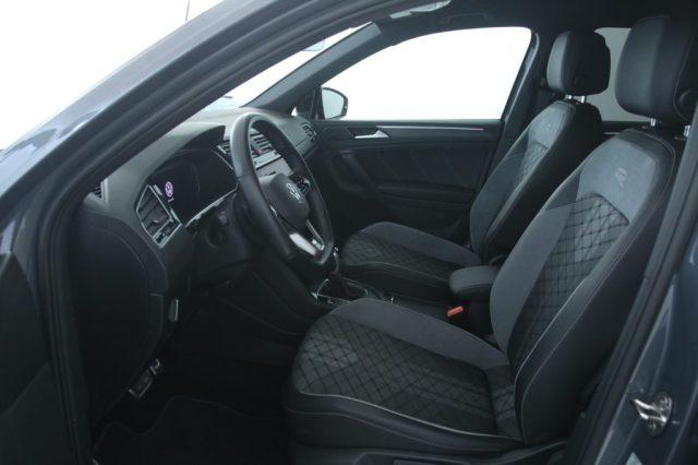 VOLKSWAGEN Tiguan 2.0 TDI 150 CV SCR DSG R-Line Black Pack/Matrix