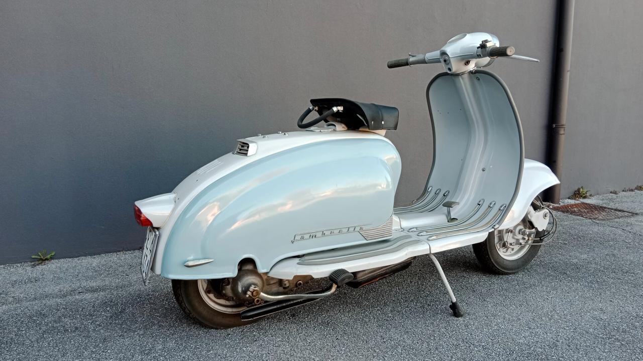 Innocenti Lambretta LI 150 - Vespa ....