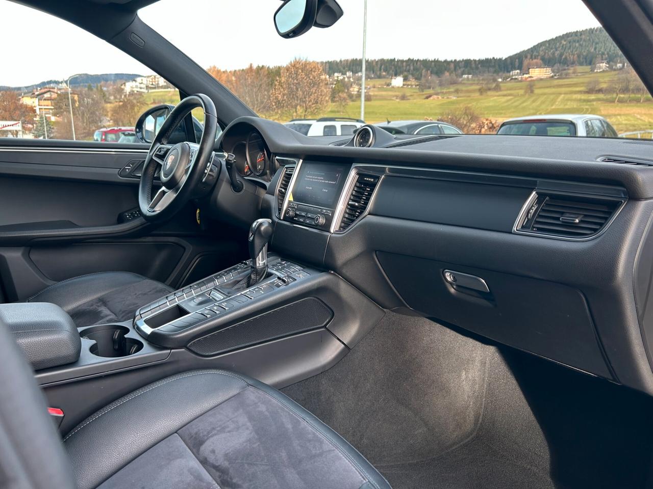 Porsche Macan 2.0 PDK 252cv "82.000 KM"