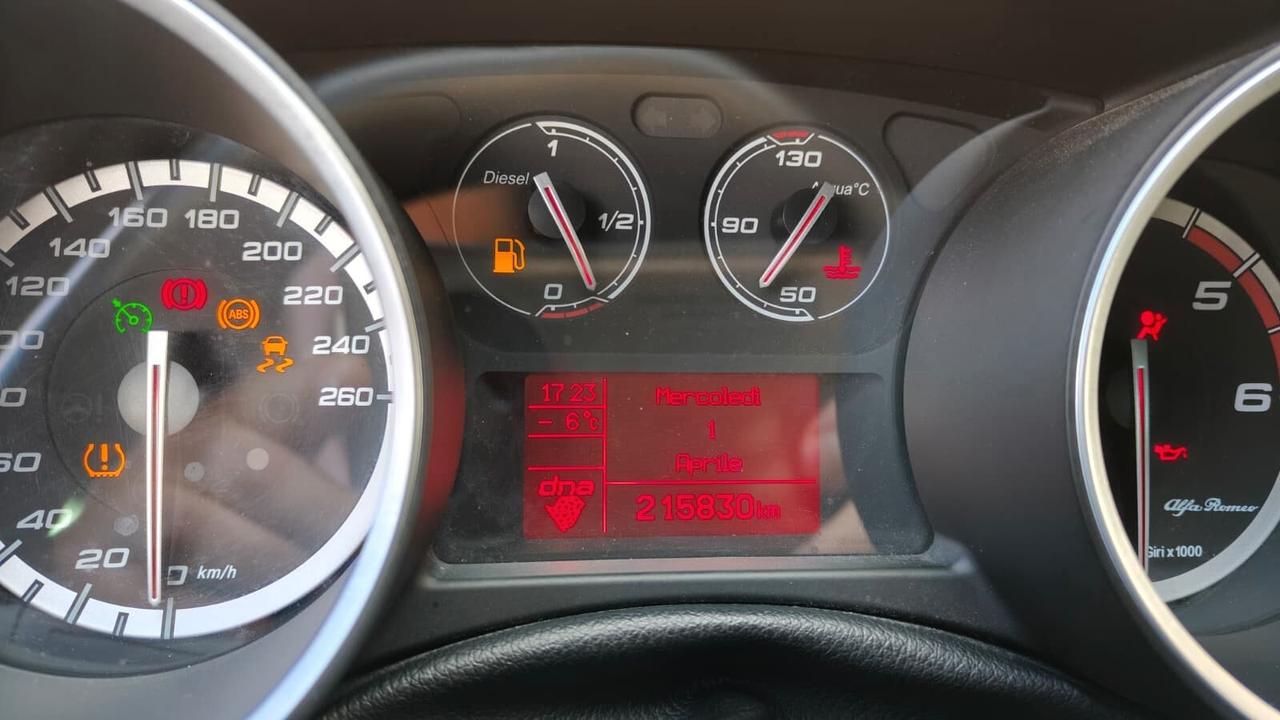 Alfa Romeo Giulietta 1.6 JTDm-2 QV LINE