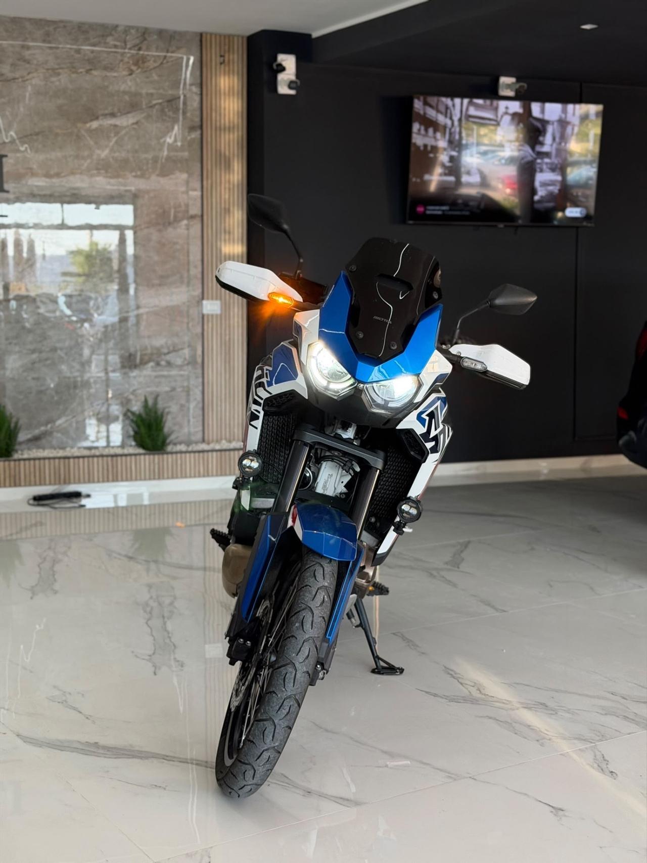 Honda CRF1100L Africa Twin Cambio automatico
