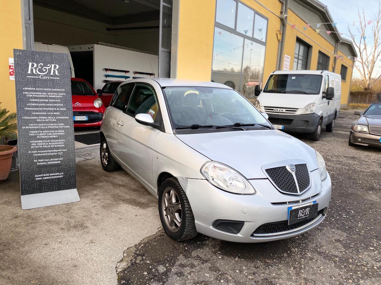 Lancia Ypsilon 1.2 Argento
