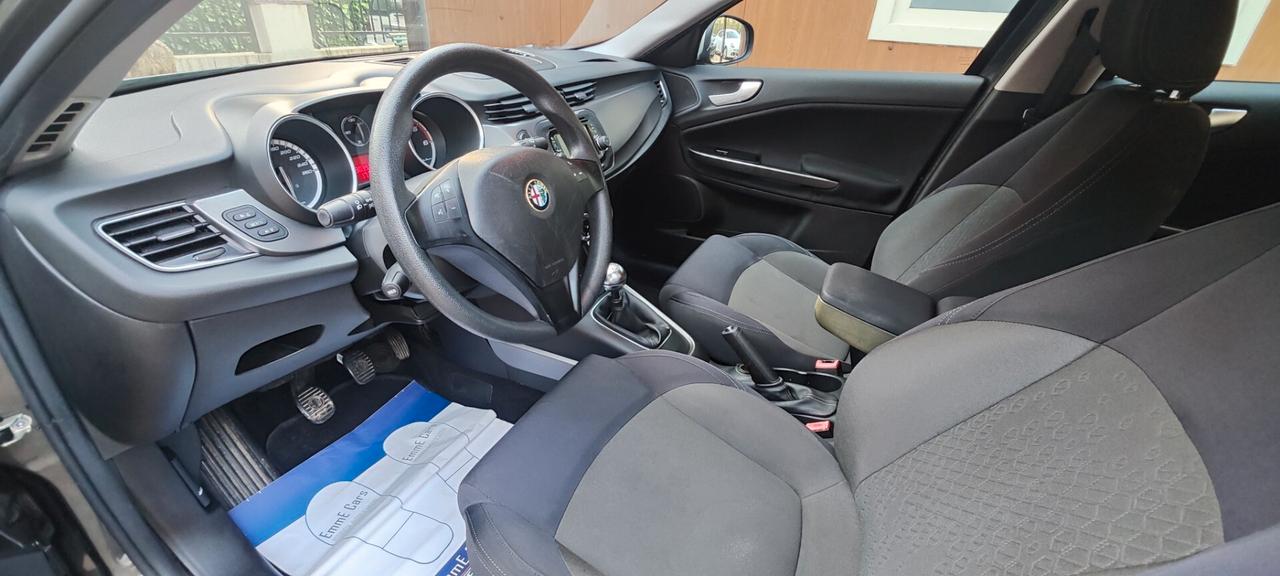 Alfa Romeo Giulietta 1.6 JTDm-2 105 CV Exclusive