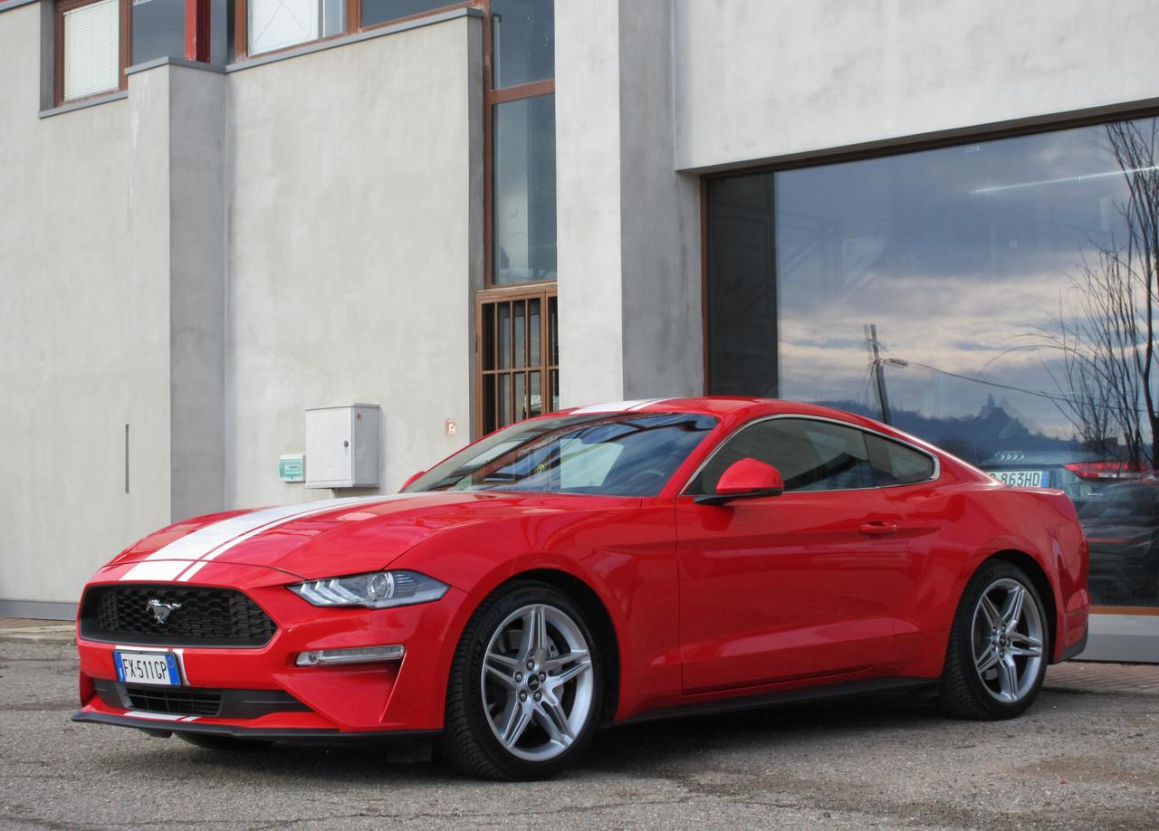 Ford Mustang Fastback 2.3 ecoboost 290cv auto