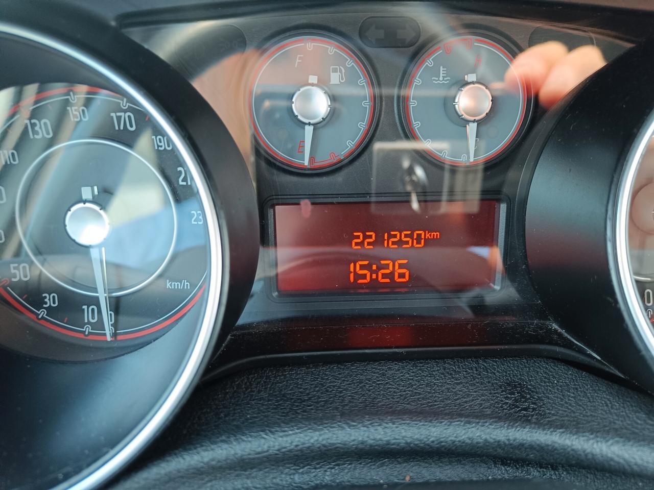 Fiat Punto 1.3 MJT II 75 CV 5 porte Street
