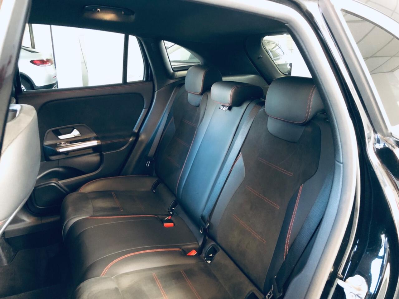 Mercedes-benz GLA 200 d amg Premium