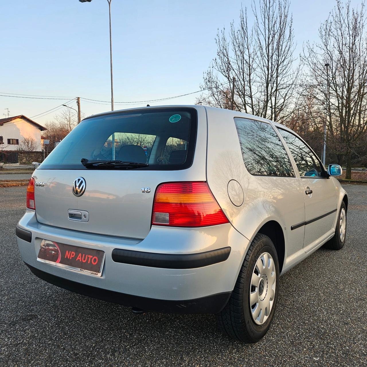 Volkswagen Golf 1.8 cat 3 porte Highline