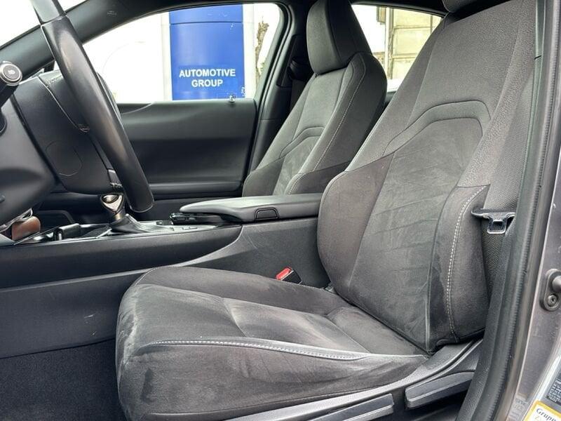 Lexus UX UX 250h 2.0 Business 2wd cvt