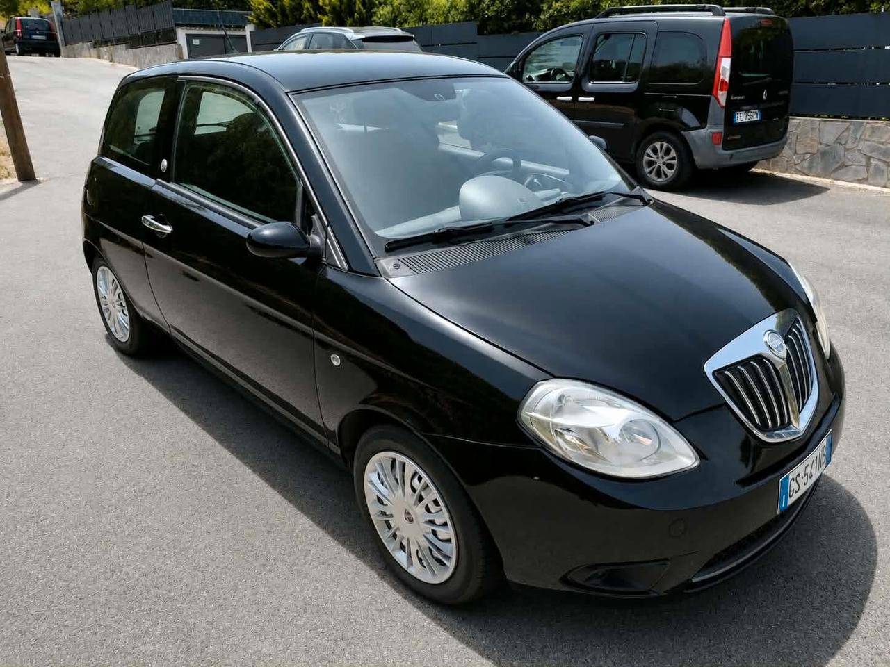Lancia Ypsilon 1.4 Ecochic GPL NUOVA