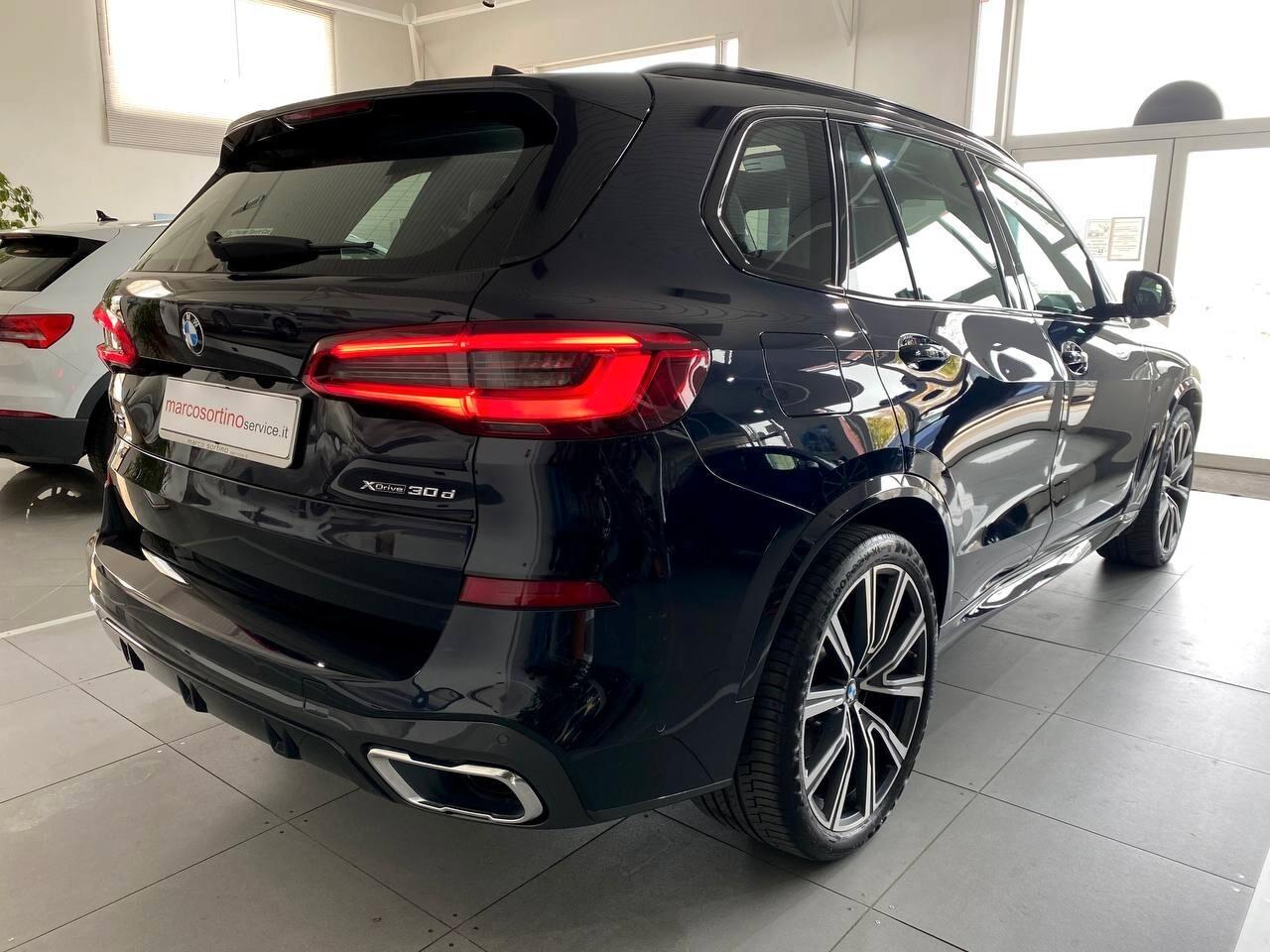 BMW X5 X-Drive 3.0 D 265CV 48V MHEV + TETTO