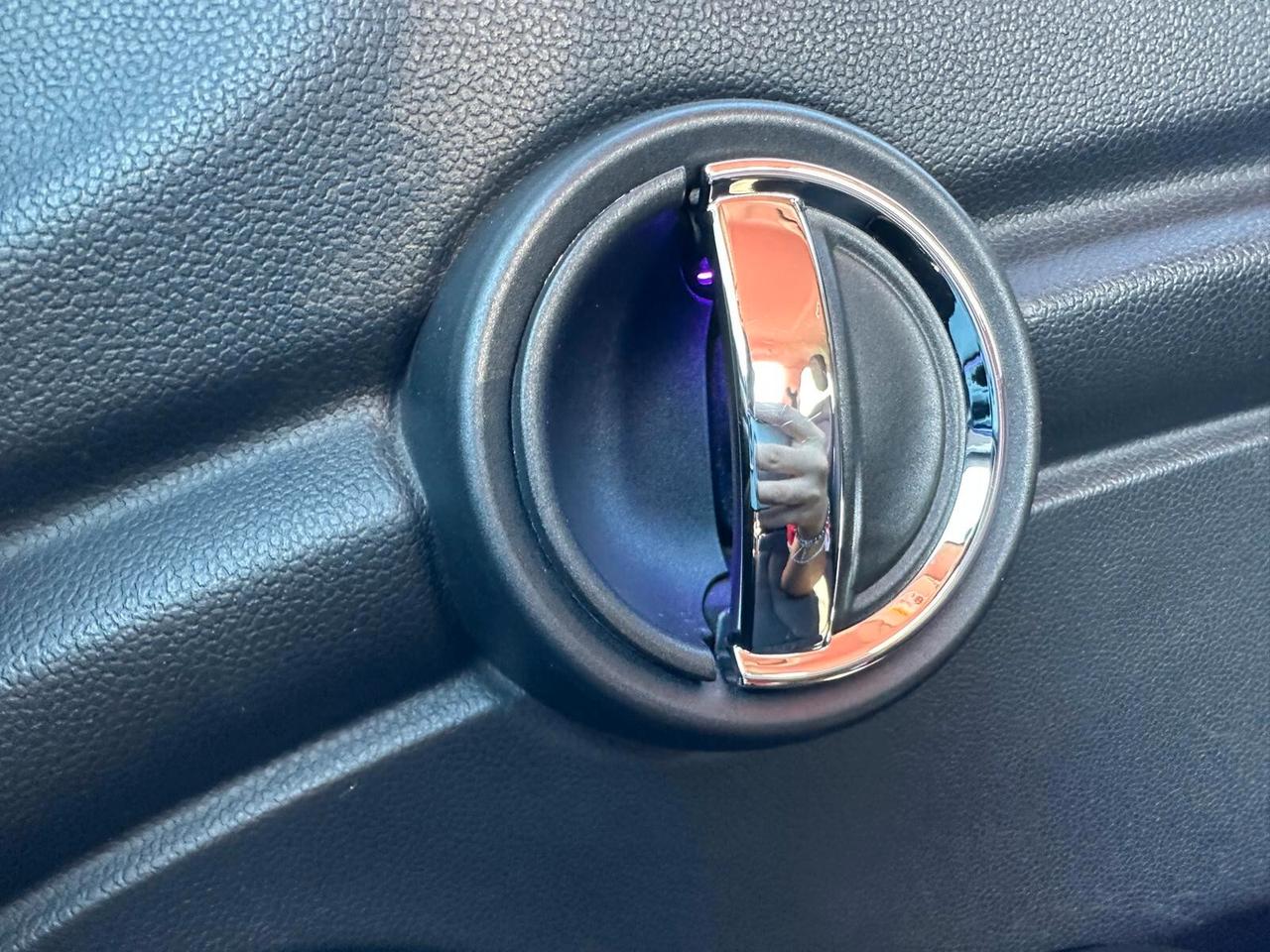 Mini Mini 1.5 One D 5 P. 2016
