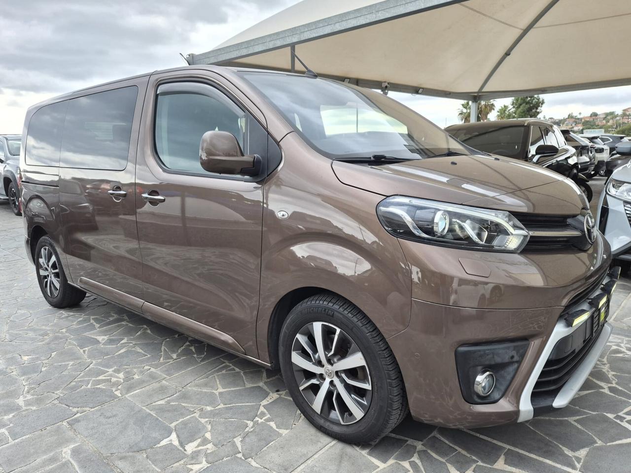 Toyota Proace Verso 2.0D 177 CV L1 D Luxury