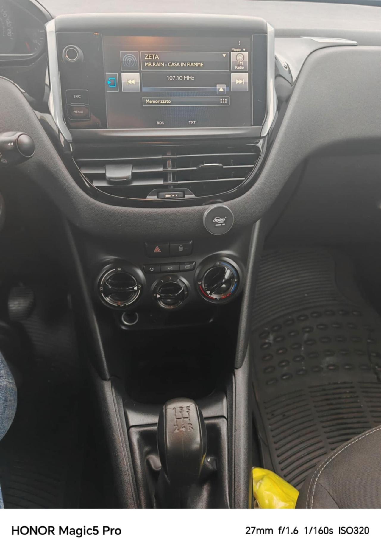 Peugeot 208 1.4 VTi 95 CV 5p. GPL