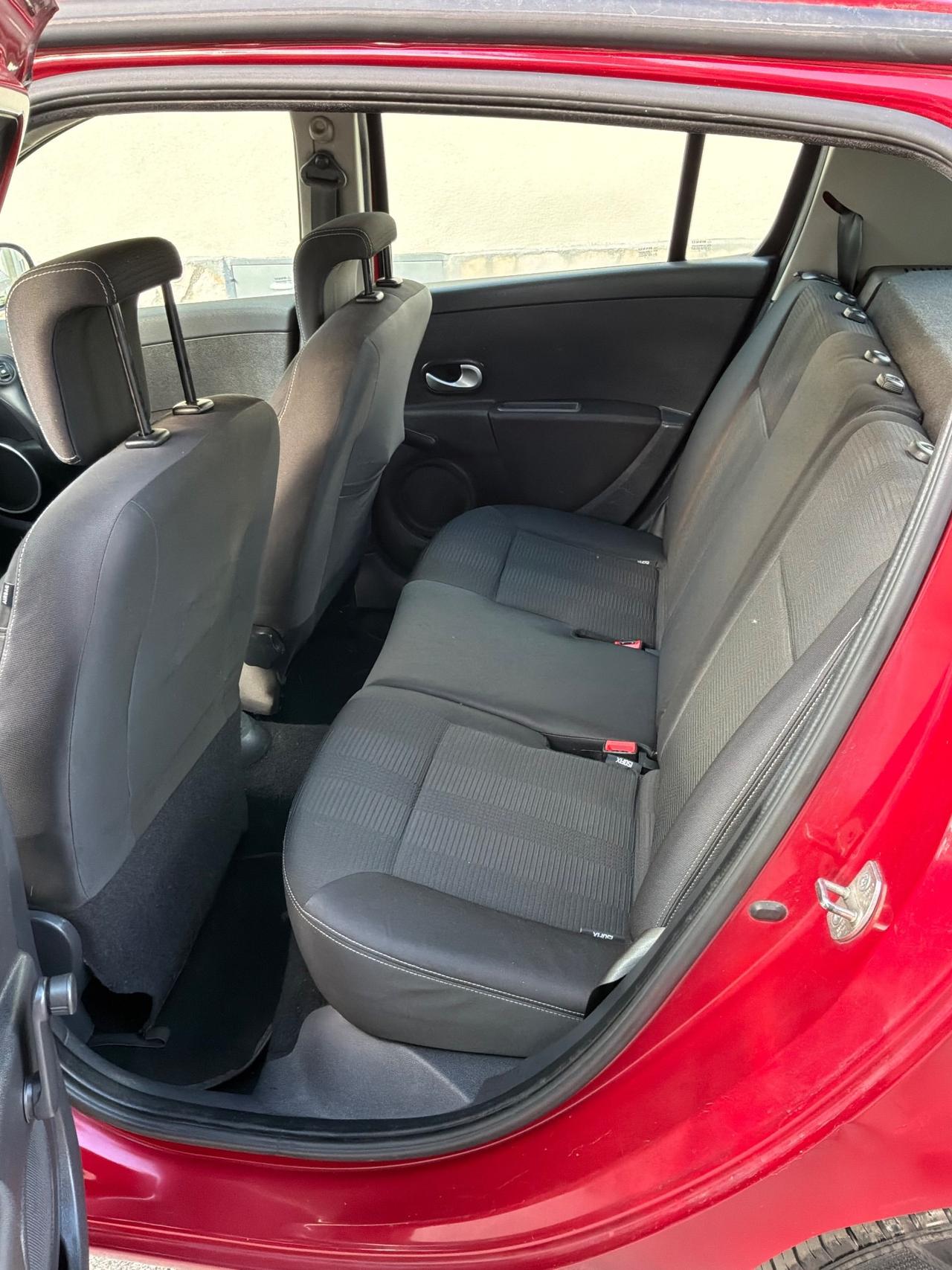 Renault Clio 1.2 16V 5 porte GPL Confort