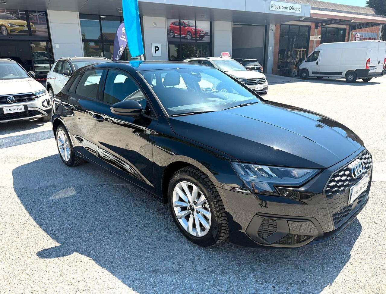 Audi A3 SPB 30 g-tron S tronic Business Advanced