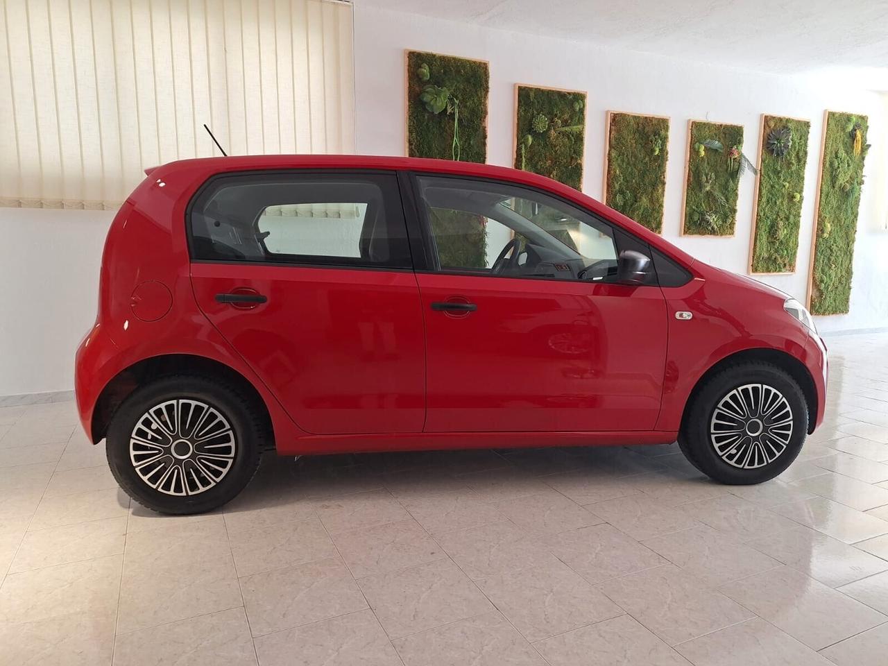 Volkswagen up! 1.0 60CV - TAKE UP!