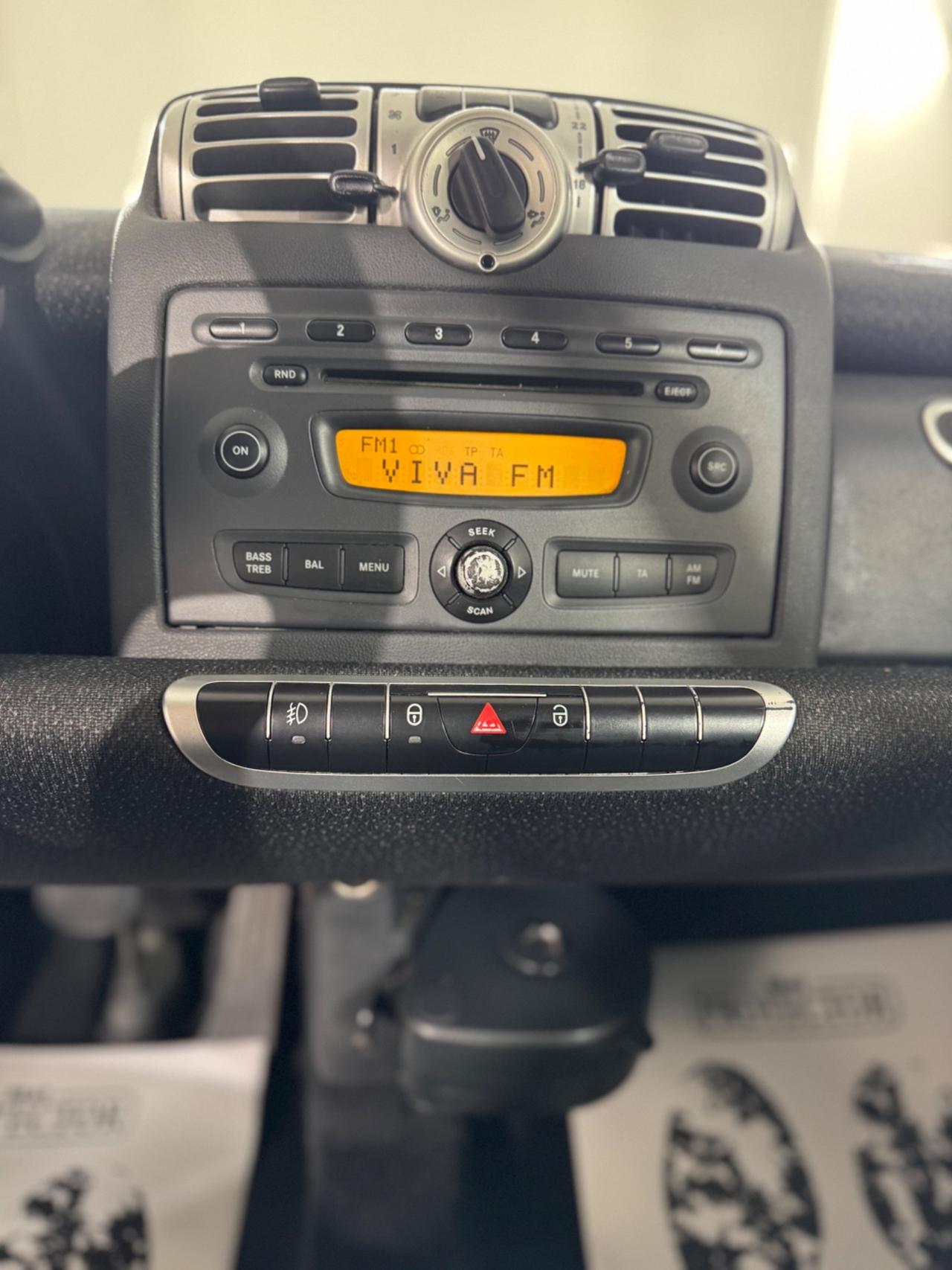 Smart ForTwo 1000 52 kW coupé passion