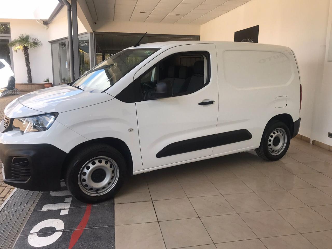 Peugeot Partner BlueHDi 100 PC Furgone Premium