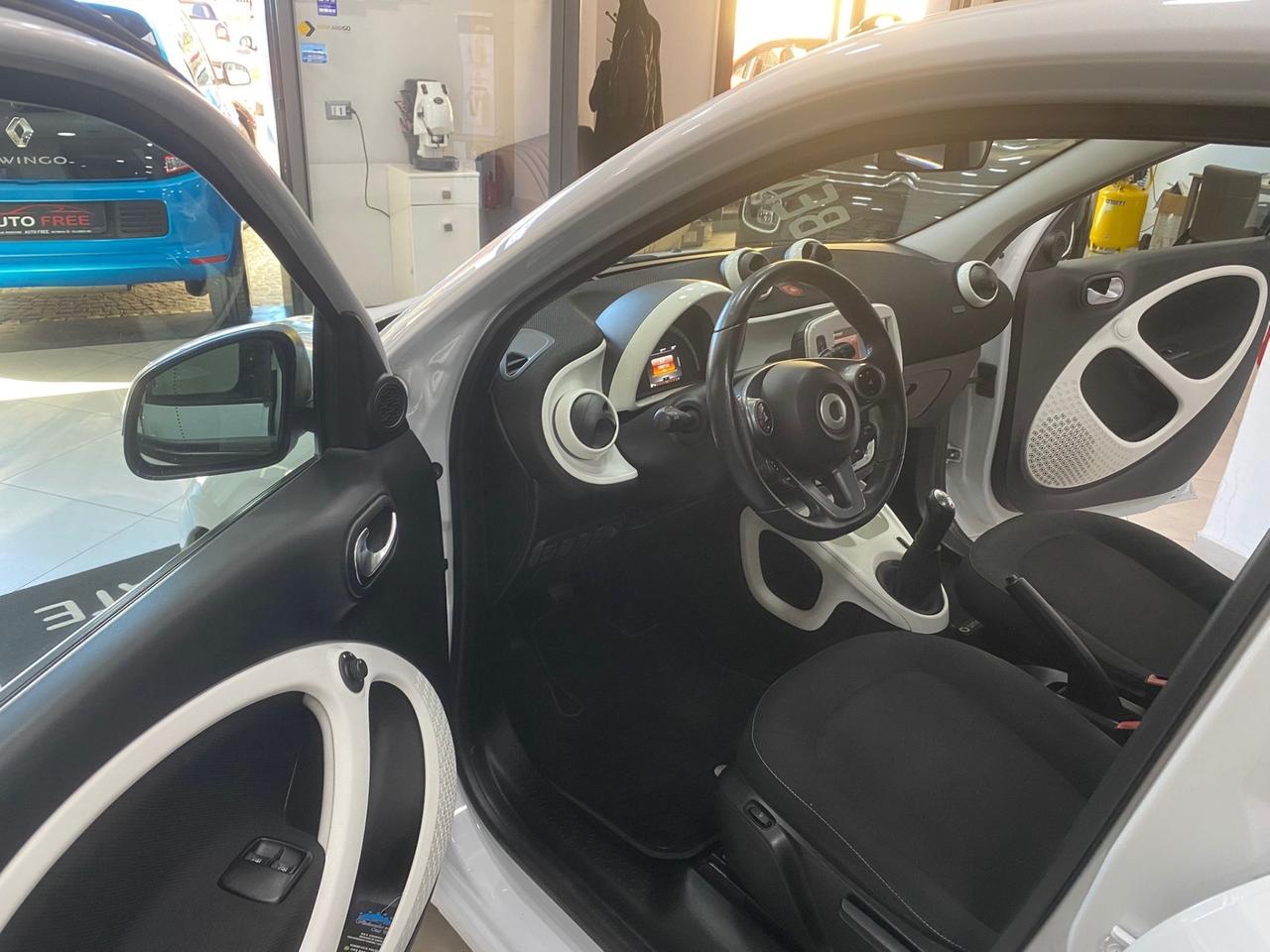 Smart ForFour 70 1.0 Passion