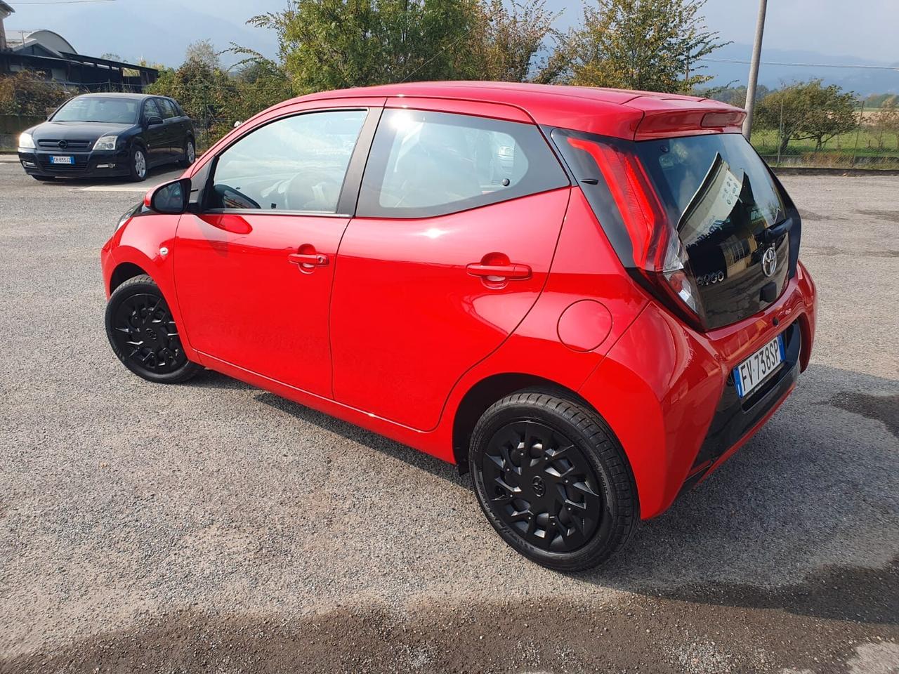 Toyota Aygo 1.0 VVT-i 72 CV 5 porte x-cool