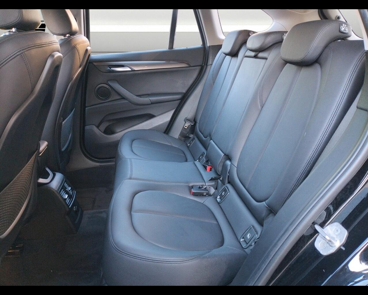 BMW X1 (F48) X1 sDrive18d xLine