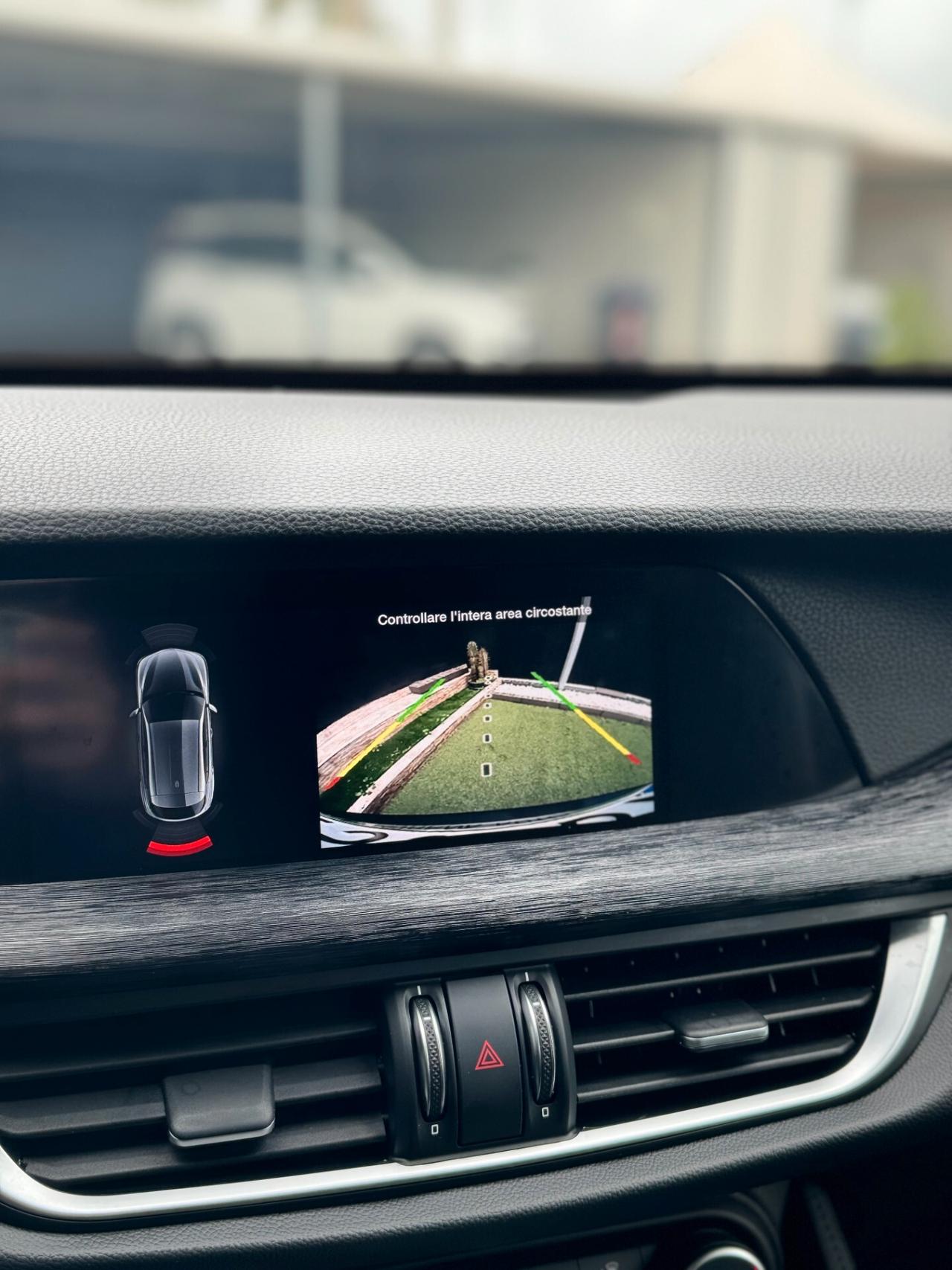 Alfa Romeo Stelvio 2.2 Turbodiesel 190 CV AT8 Q4 Business