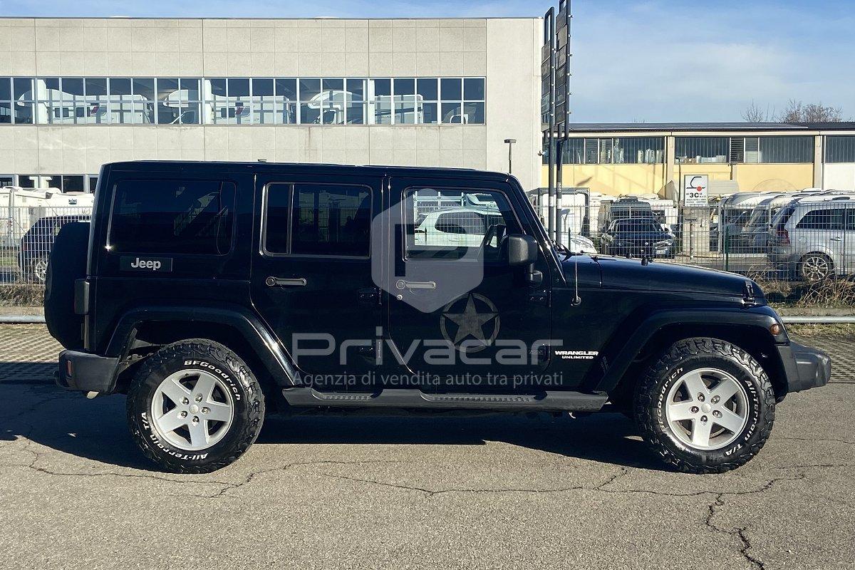 JEEP Wrangler Unlimited 2.8 CRD DPF Sahara Auto