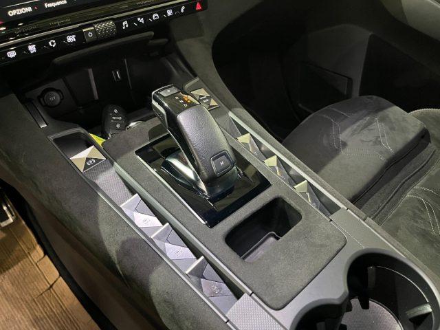 DS AUTOMOBILES DS 7 Crossback BlueHDi 130 aut. Performance Line Navig./full LED