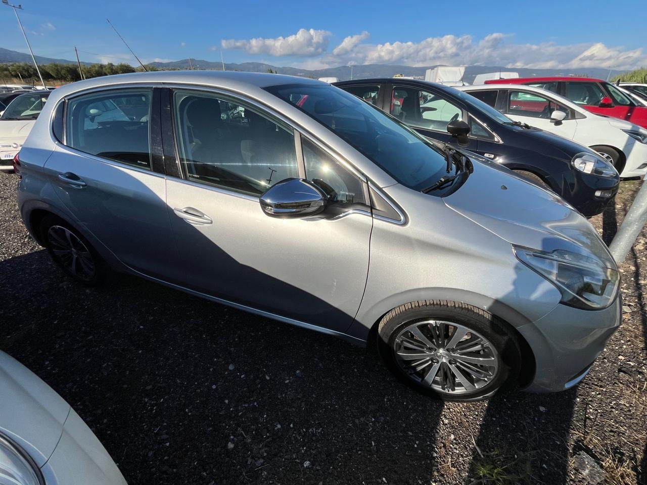 Peugeot 208 PureTech 82 3 porte Active