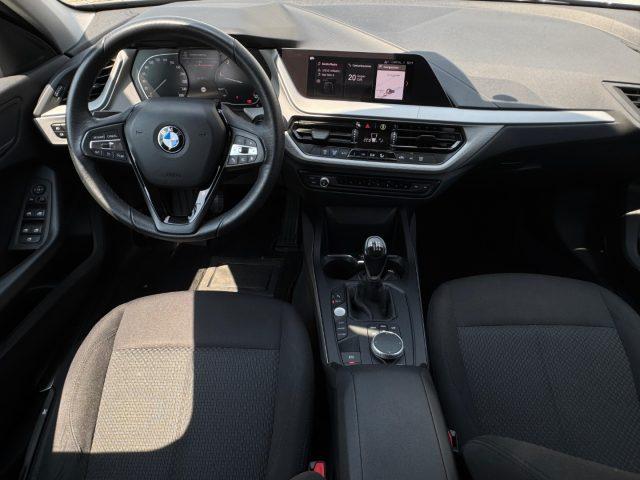 BMW 118 d 5p. Business